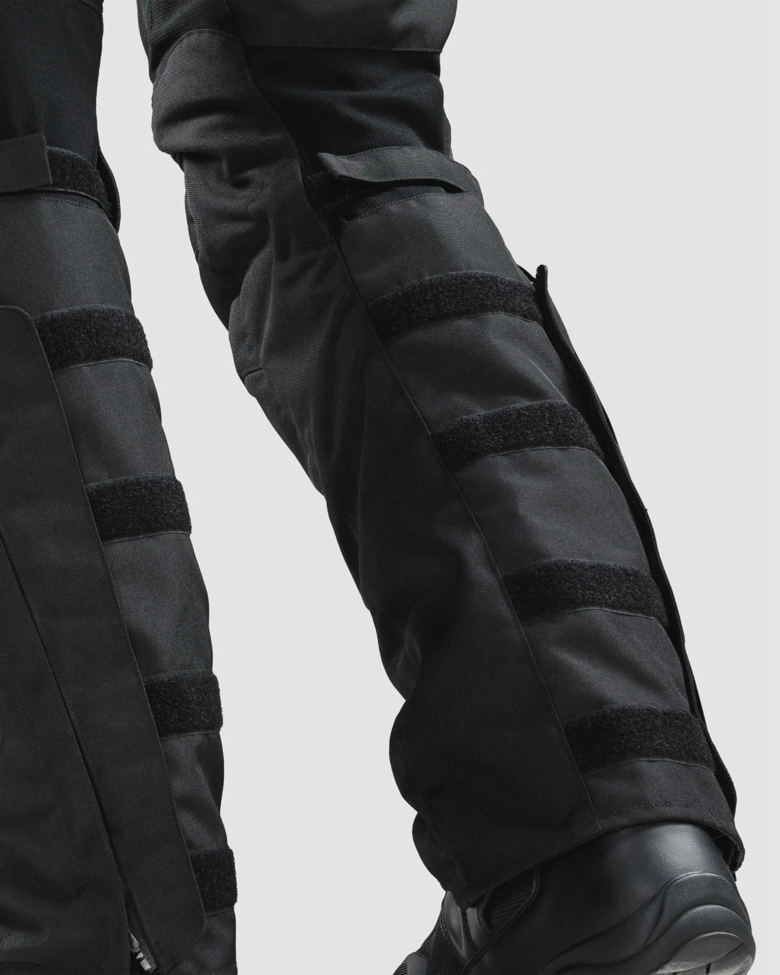 Cubby V Motorcycle Pants Black - Image 8