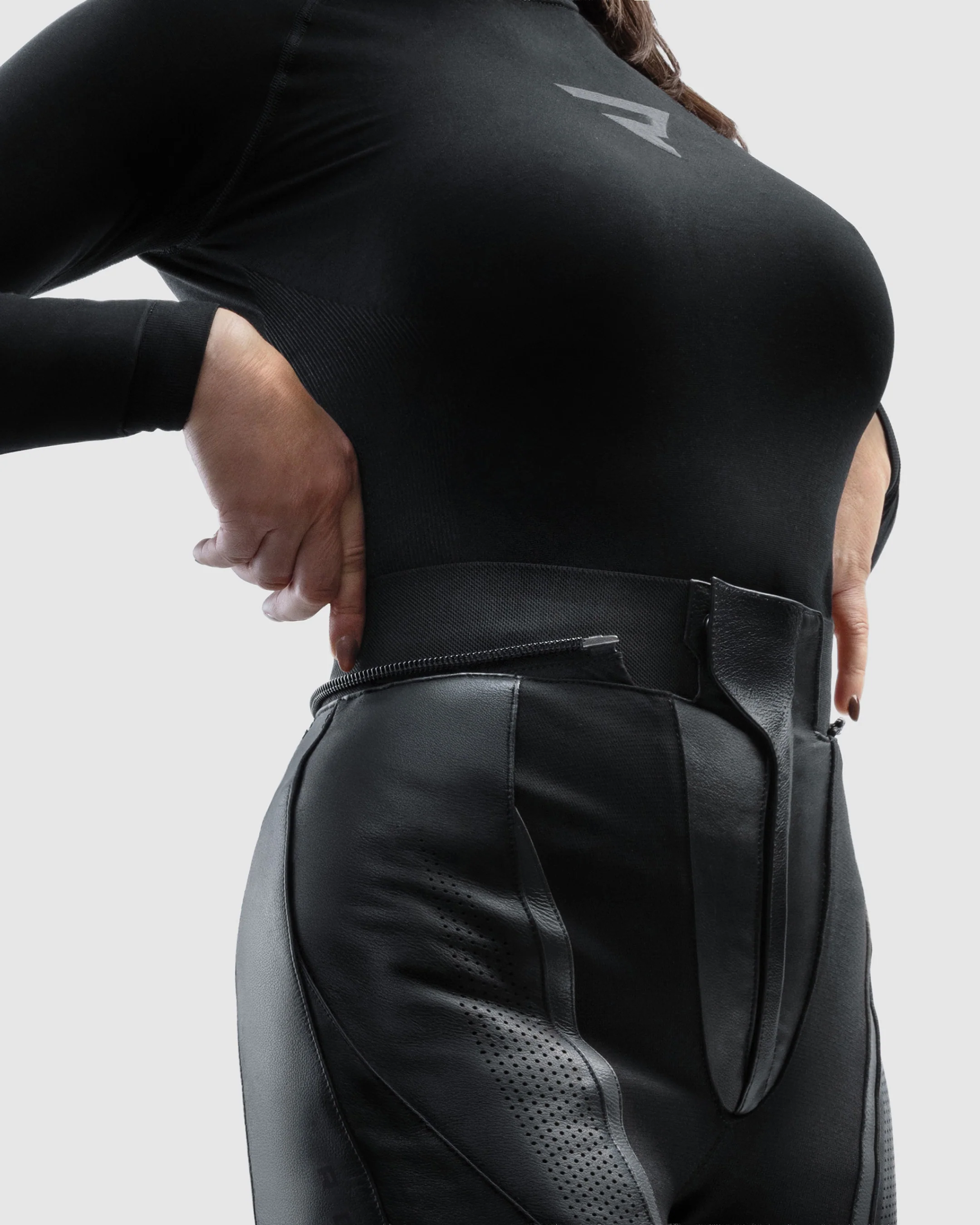 Diva Women’s Motorcycle Pants Black - Image 4