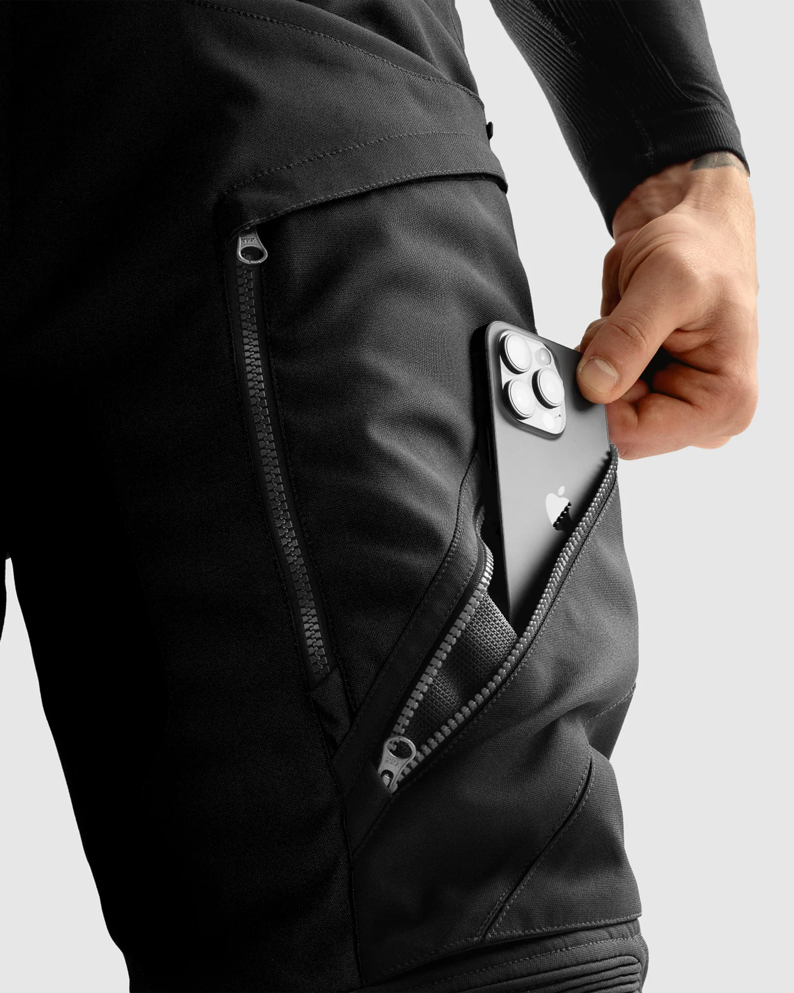 Hardy 3.0 Motorcycle Pants Black Long Leg - Image 7