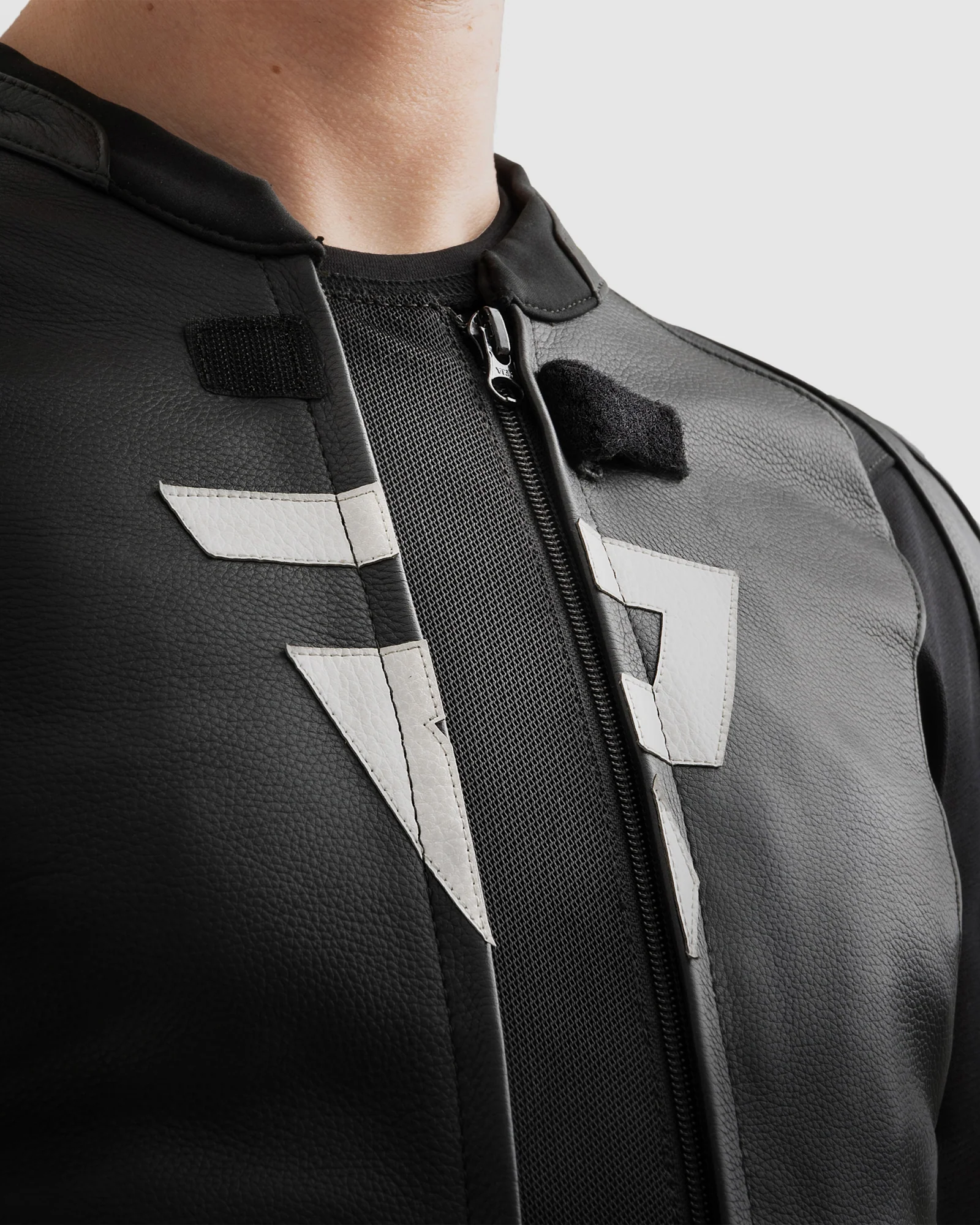 Veloce Leather Motorcycle Jacket Black White - Image 3